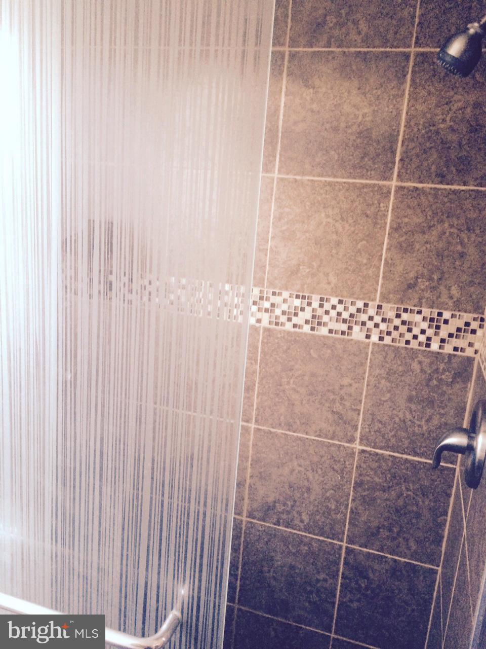 RIDGELEIGH - Residential Lease