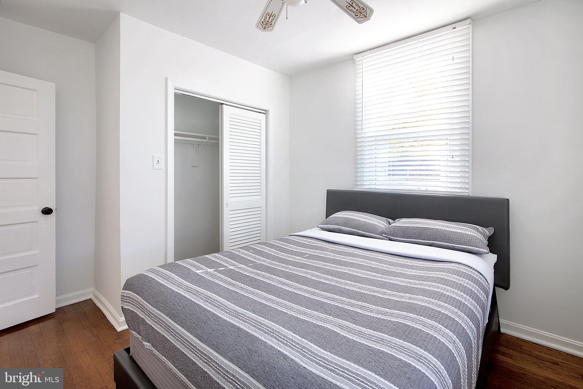 LYON VILLAGE - Residential