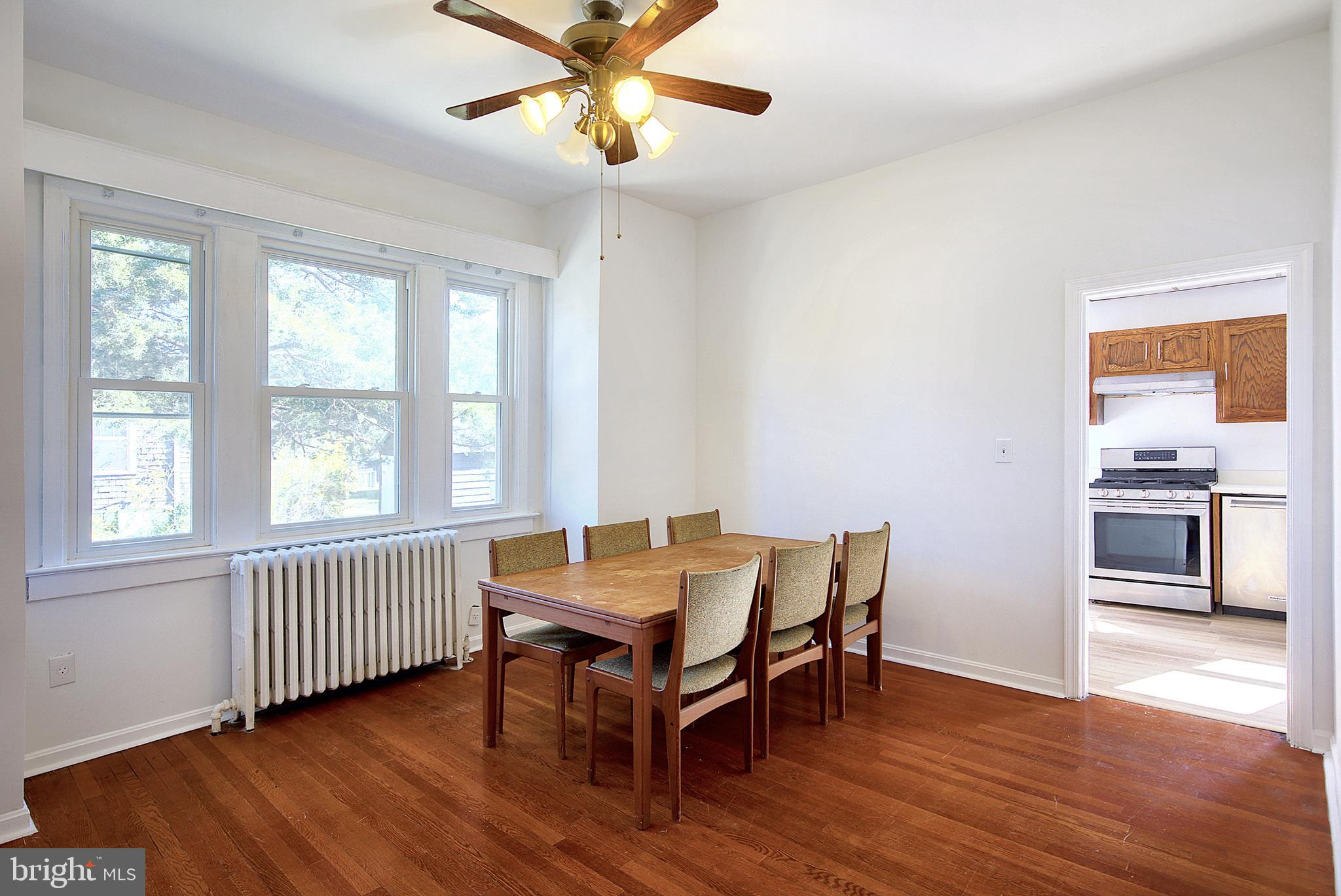 LYON VILLAGE - Residential