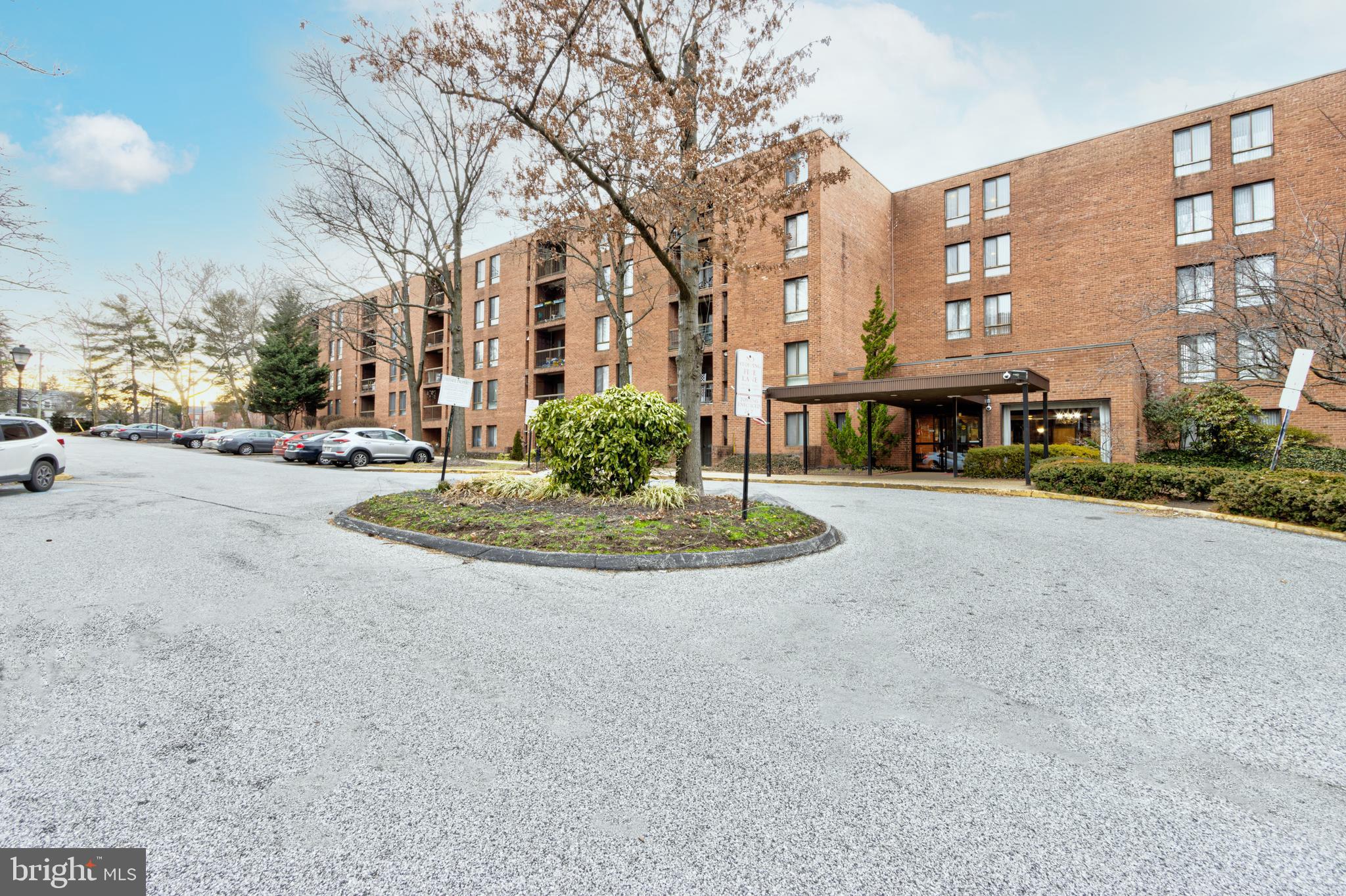 THE CLUBHOUSE - Residential