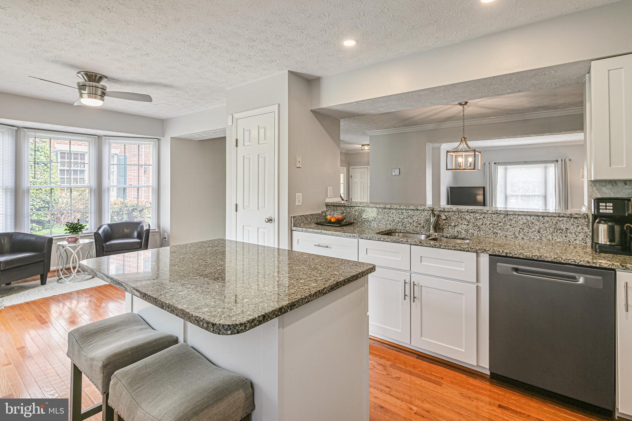 HOBBITS GLEN - Residential