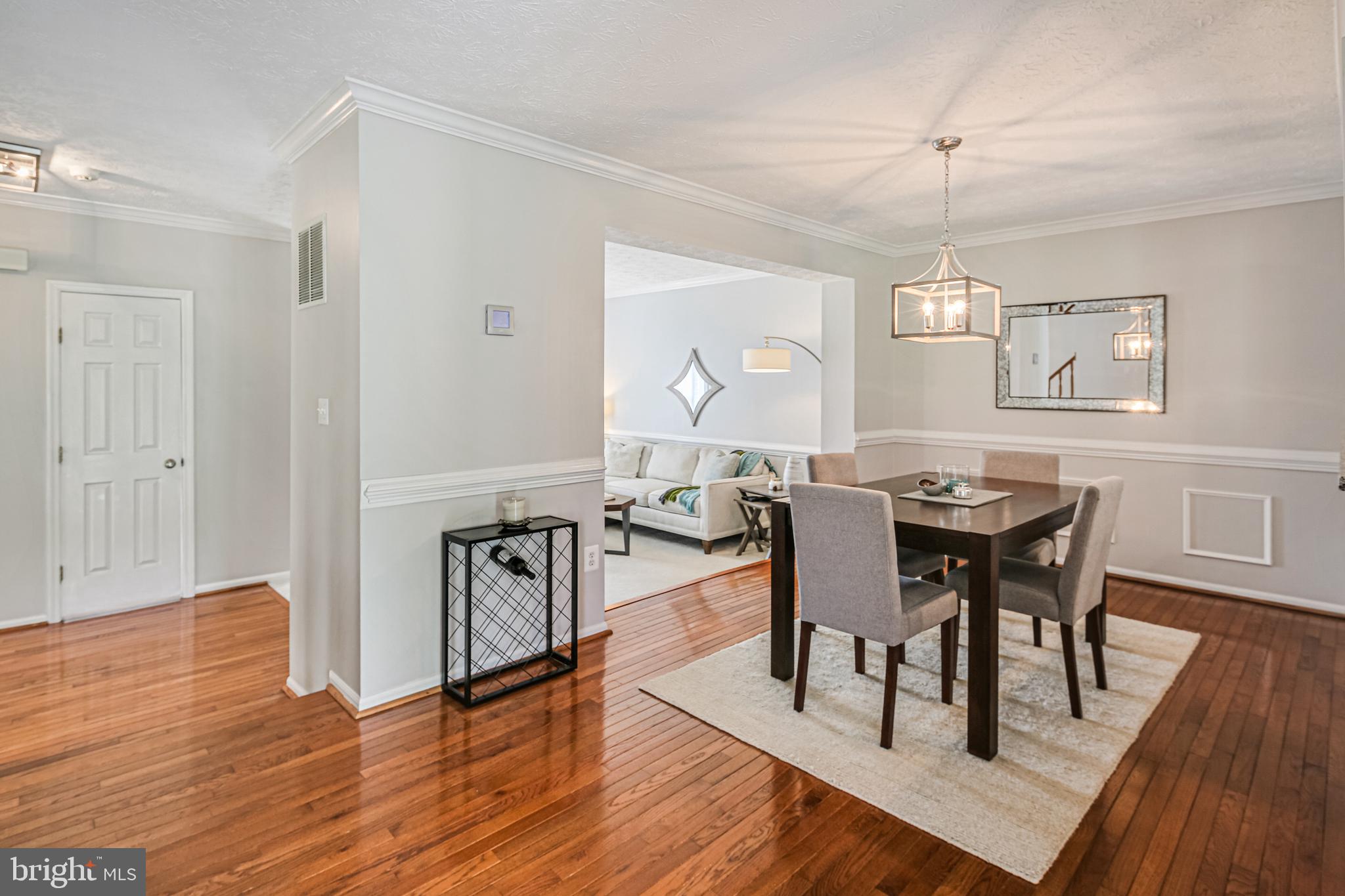 HOBBITS GLEN - Residential