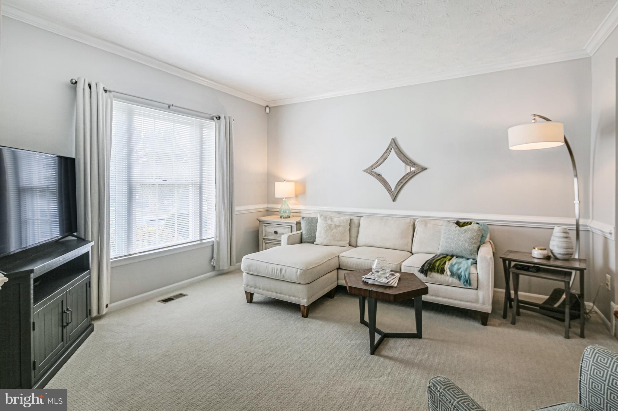 HOBBITS GLEN - Residential