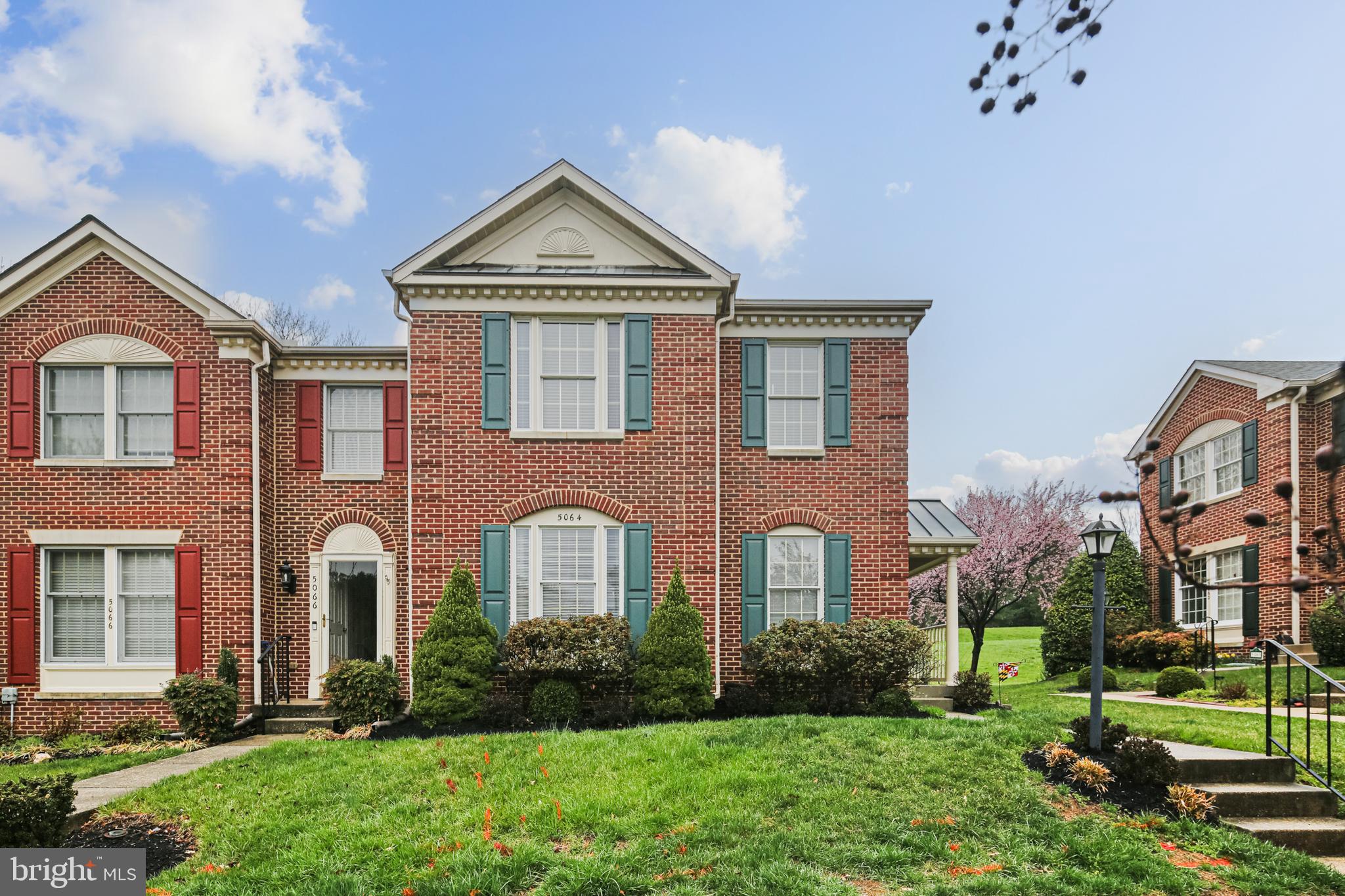 HOBBITS GLEN - Residential