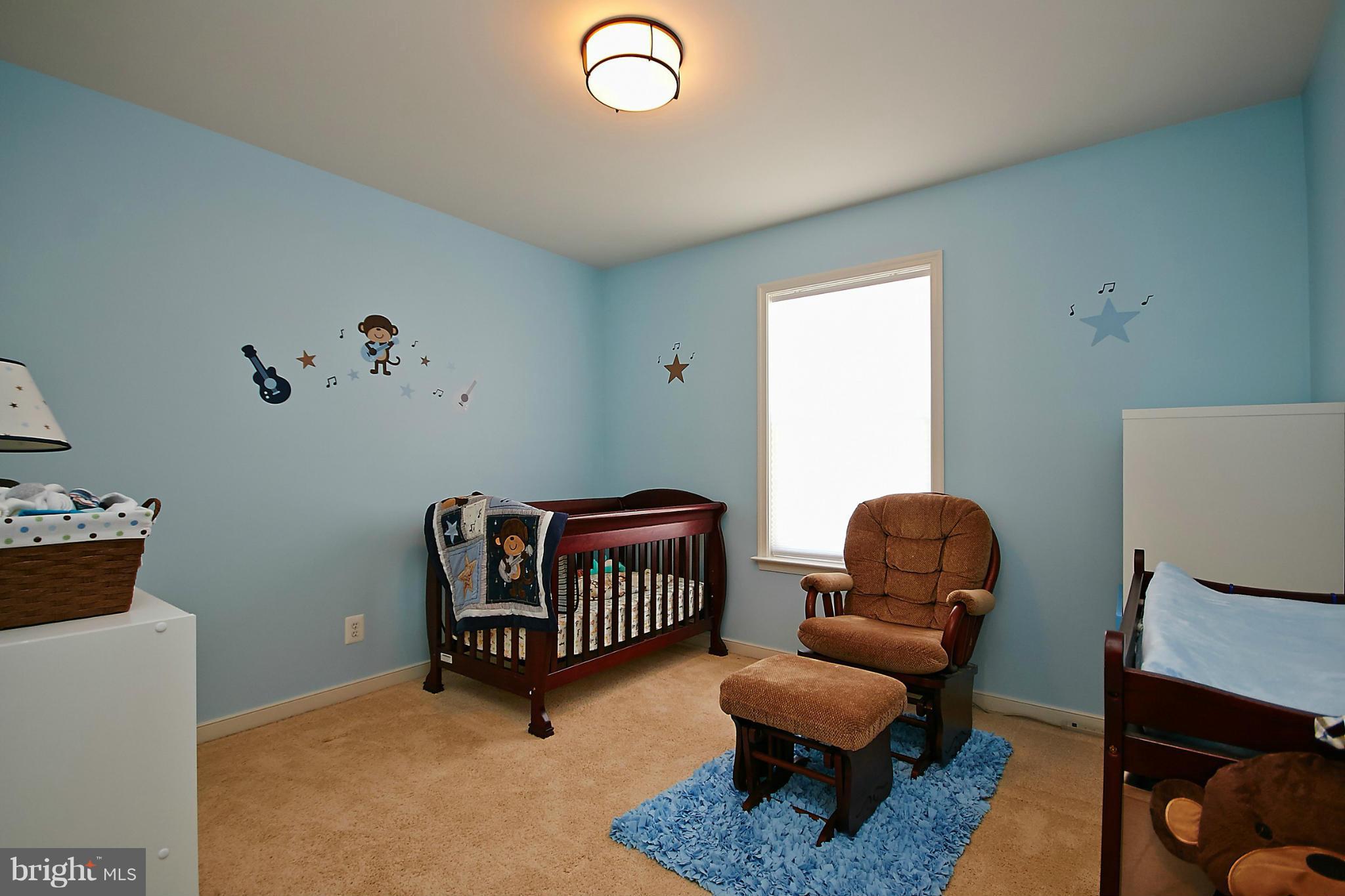 HUNTINGTON MEWS - Residential