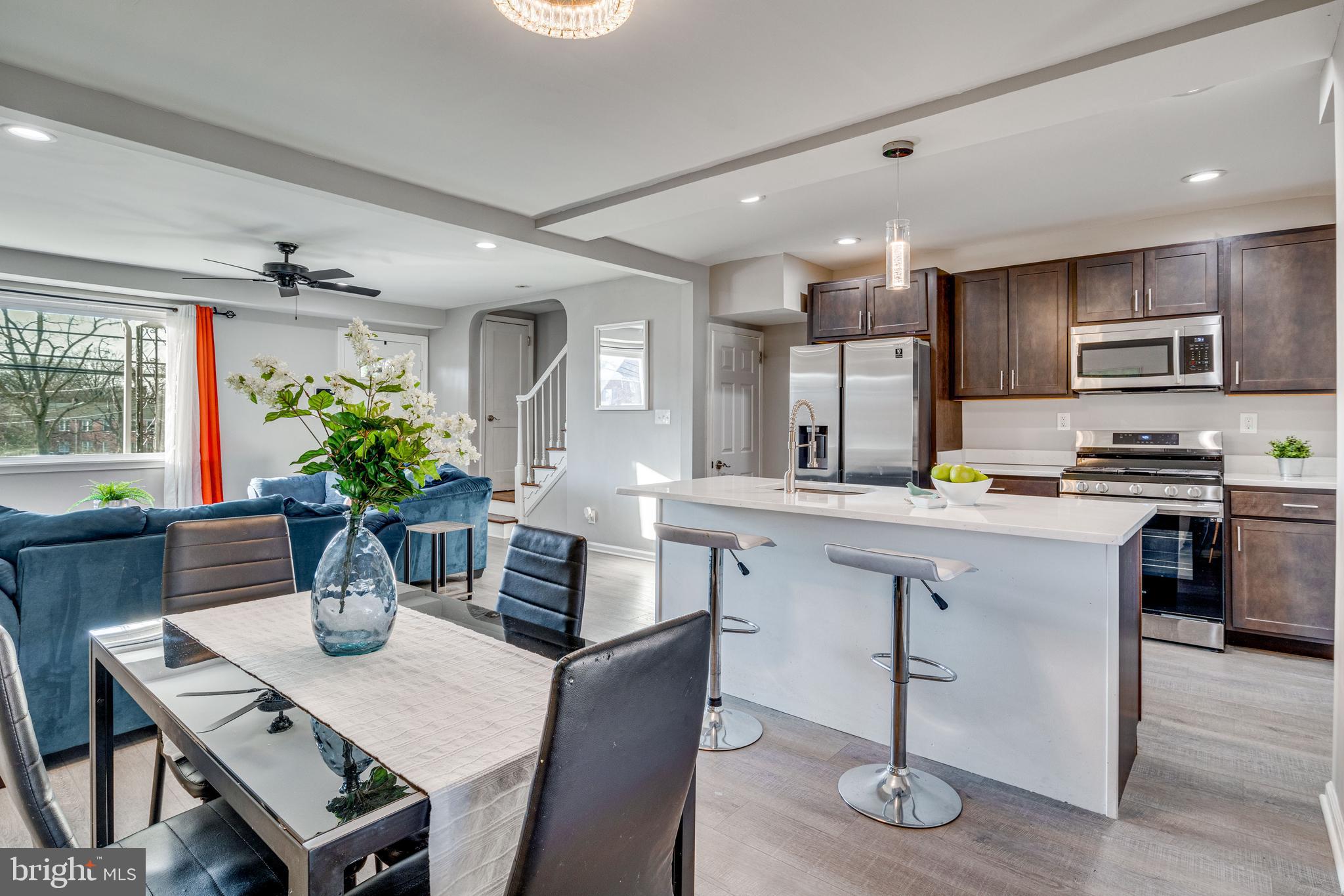 RAMBLEWOOD - Residential