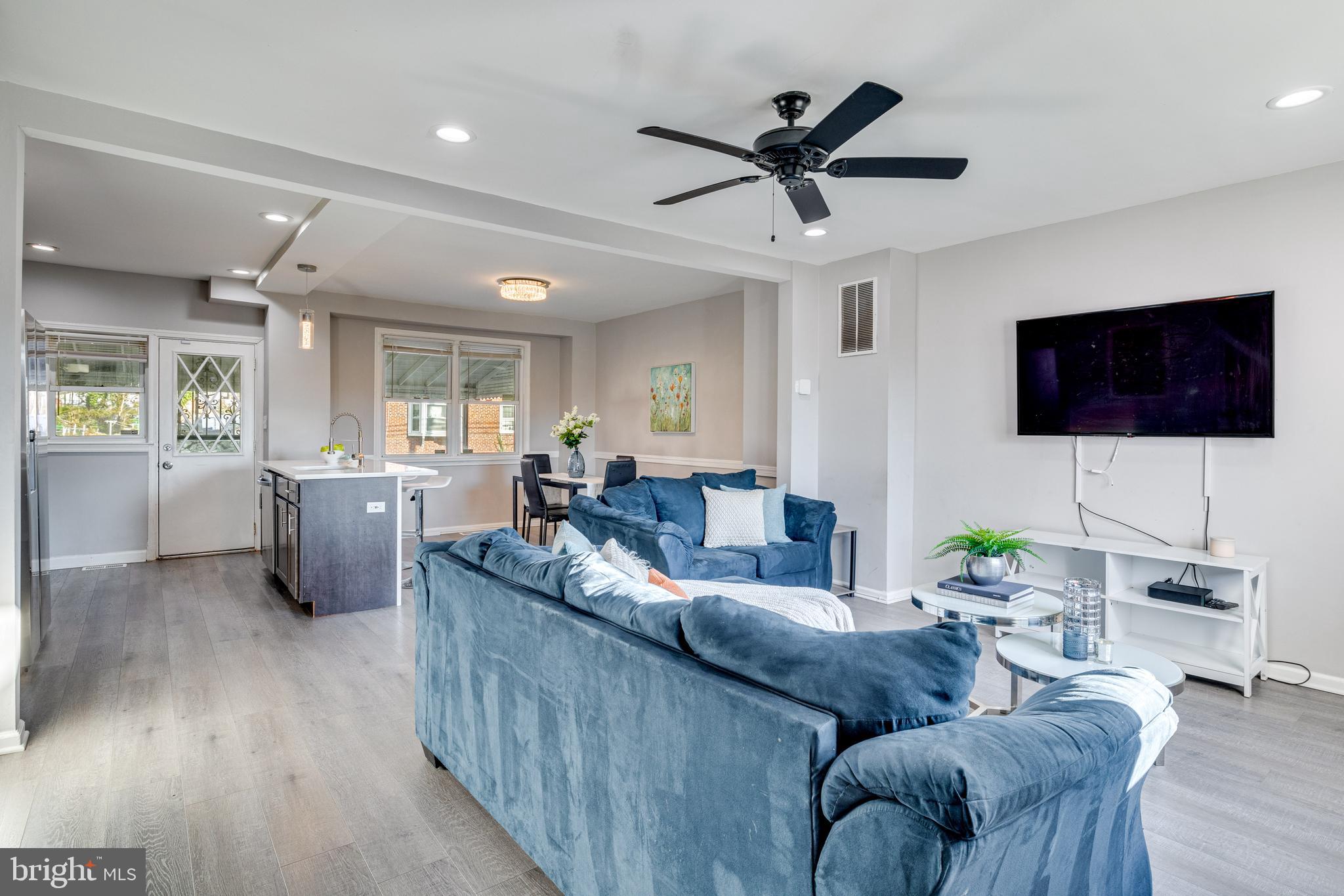 RAMBLEWOOD - Residential