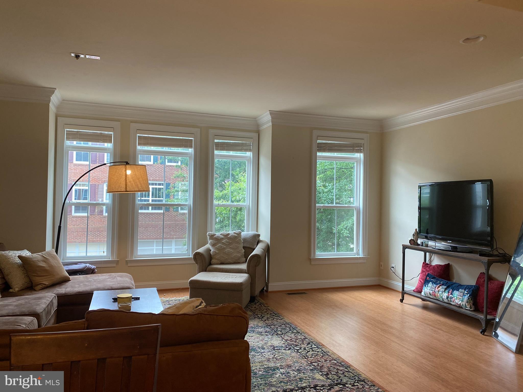 METROWEST - Residential Lease