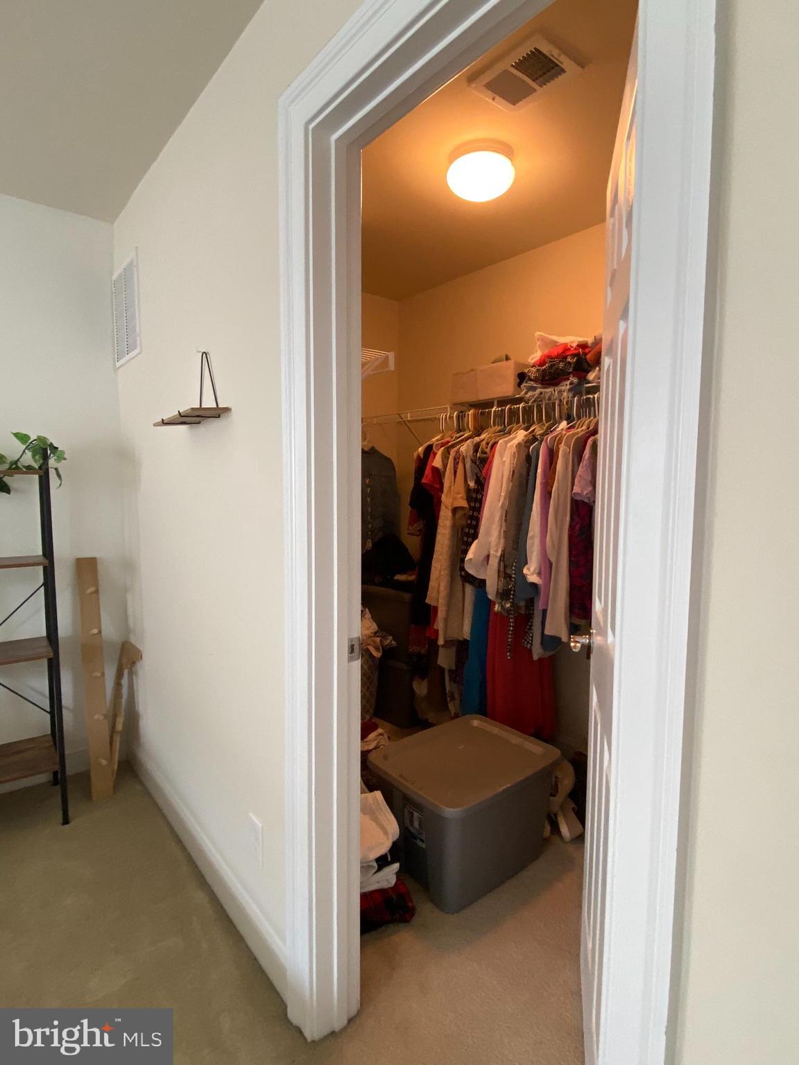 METROWEST - Residential Lease