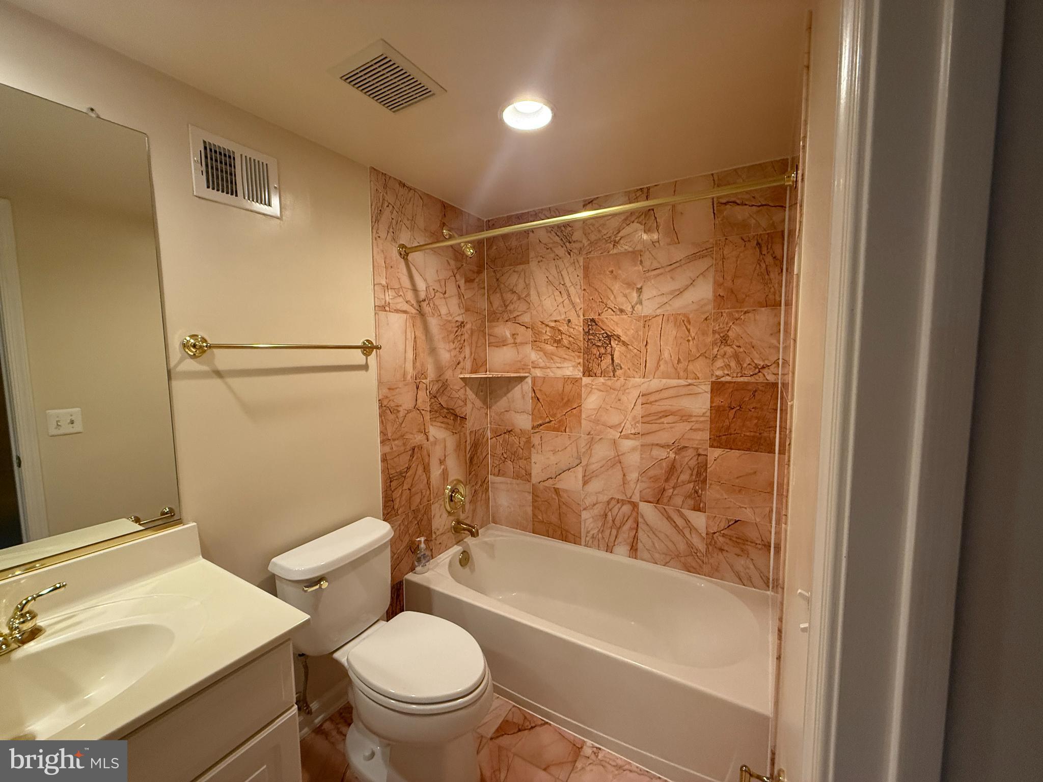 PALISADES PARK - Residential