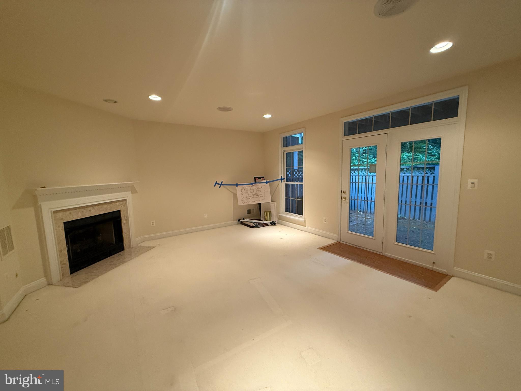 PALISADES PARK - Residential