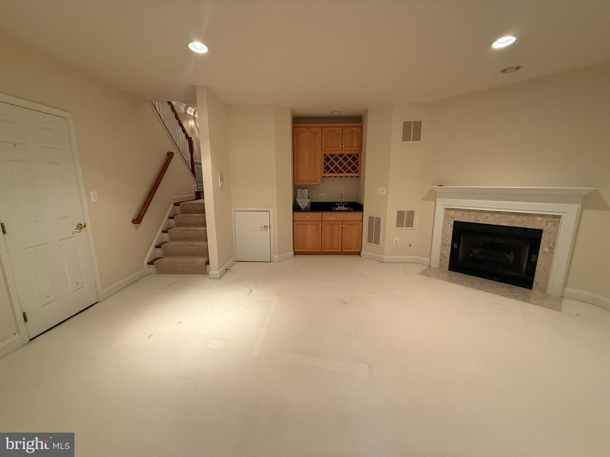 PALISADES PARK - Residential