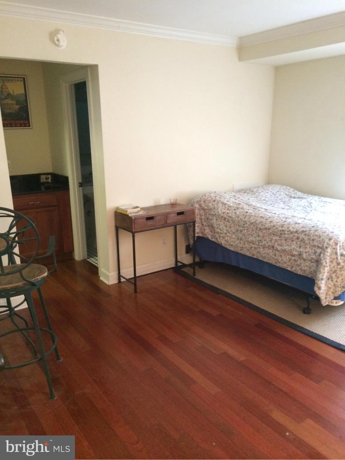 BEARINGS SOUTH - Residential Lease