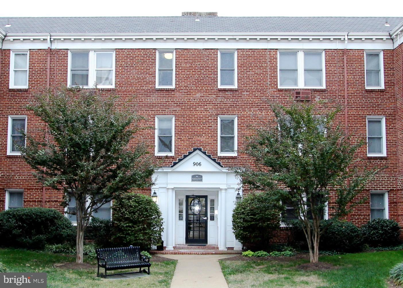 BEARINGS SOUTH - Residential Lease