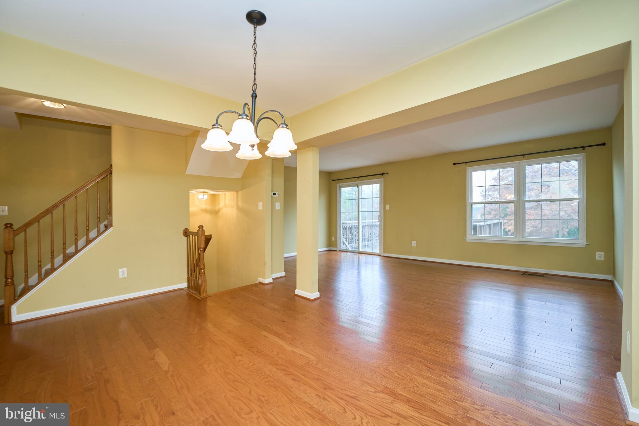 808 VANDERBILT TERRACE SE