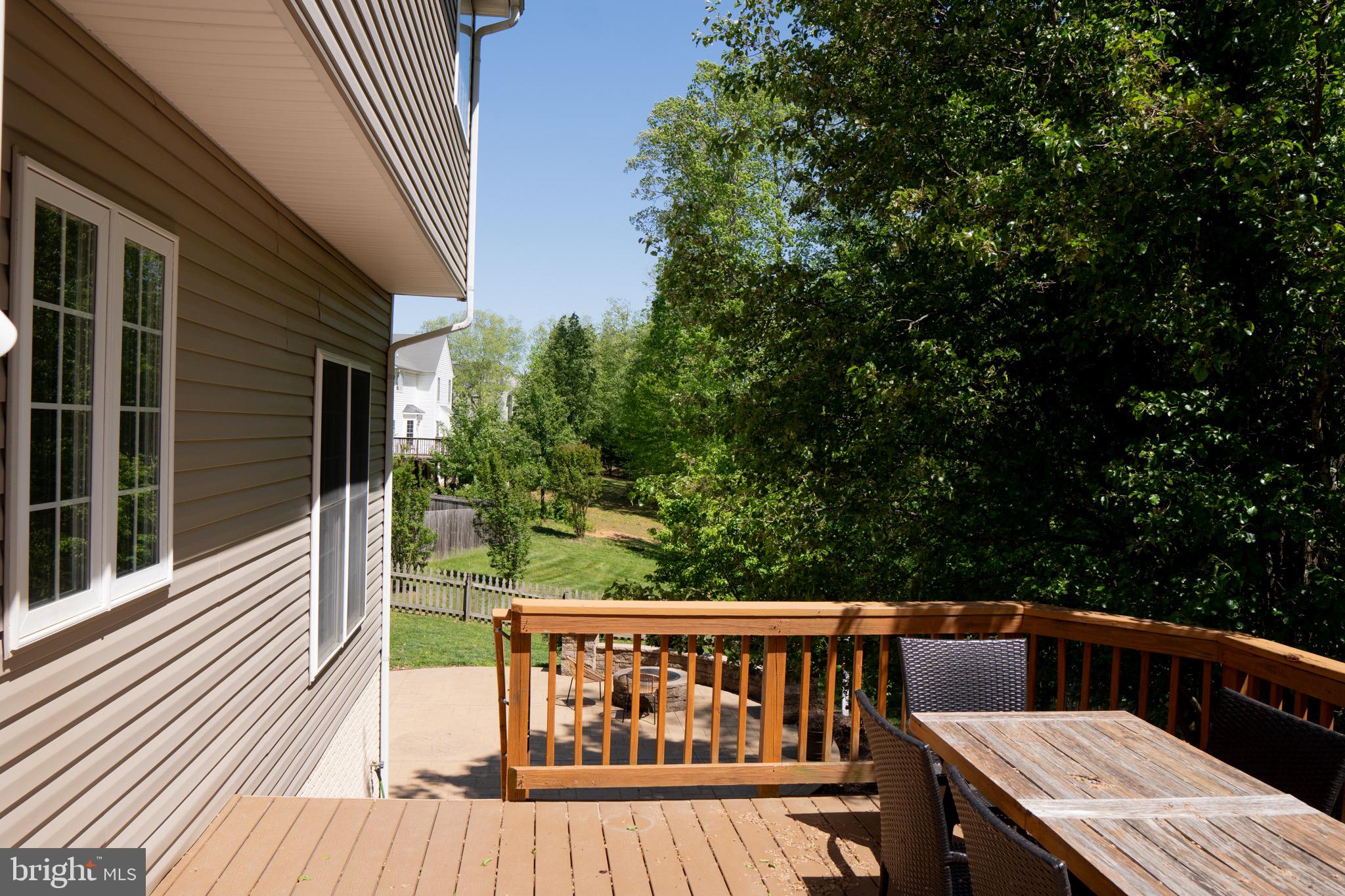 STAFFORD LAKES VILLAGE - Residential