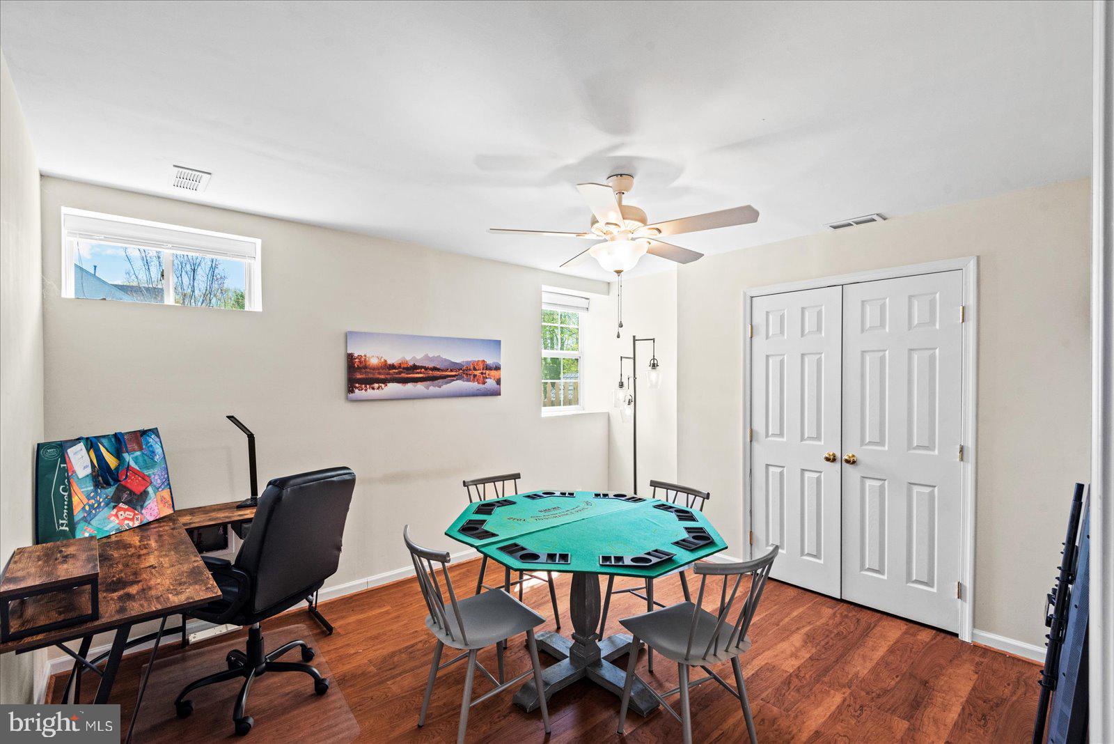 STAFFORD LAKES VILLAGE - Residential