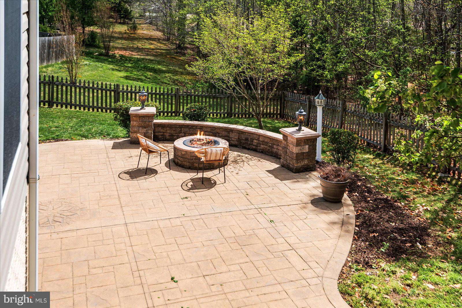 STAFFORD LAKES VILLAGE - Residential