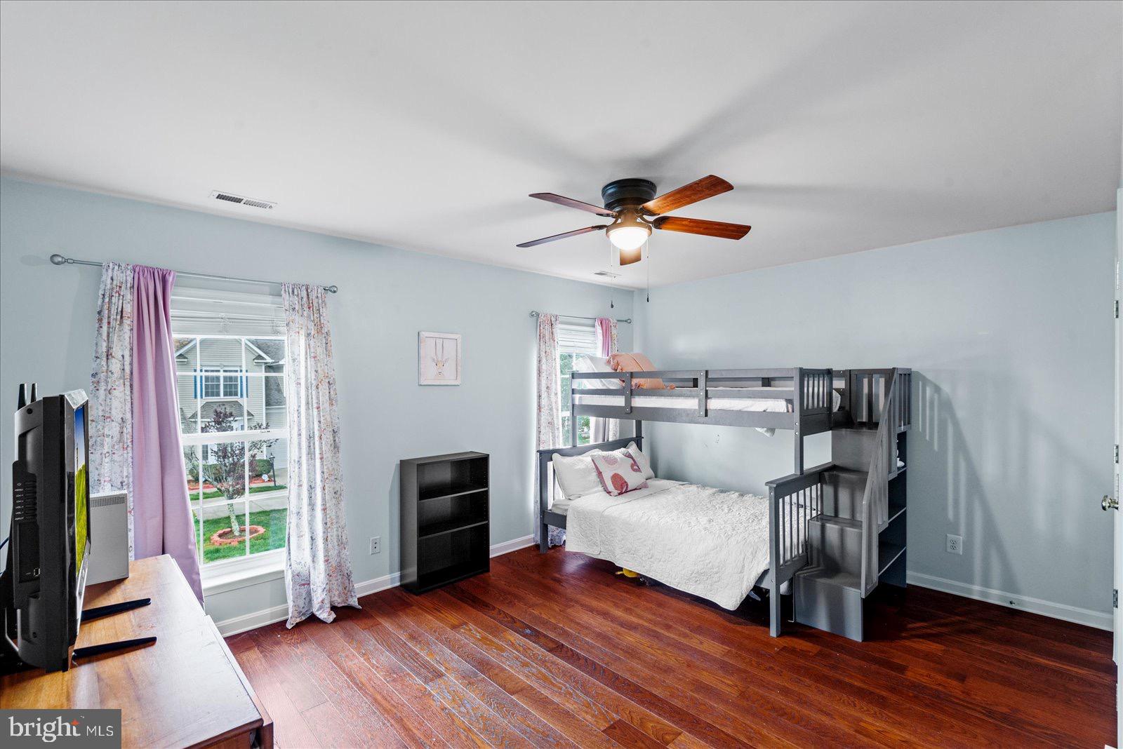 STAFFORD LAKES VILLAGE - Residential