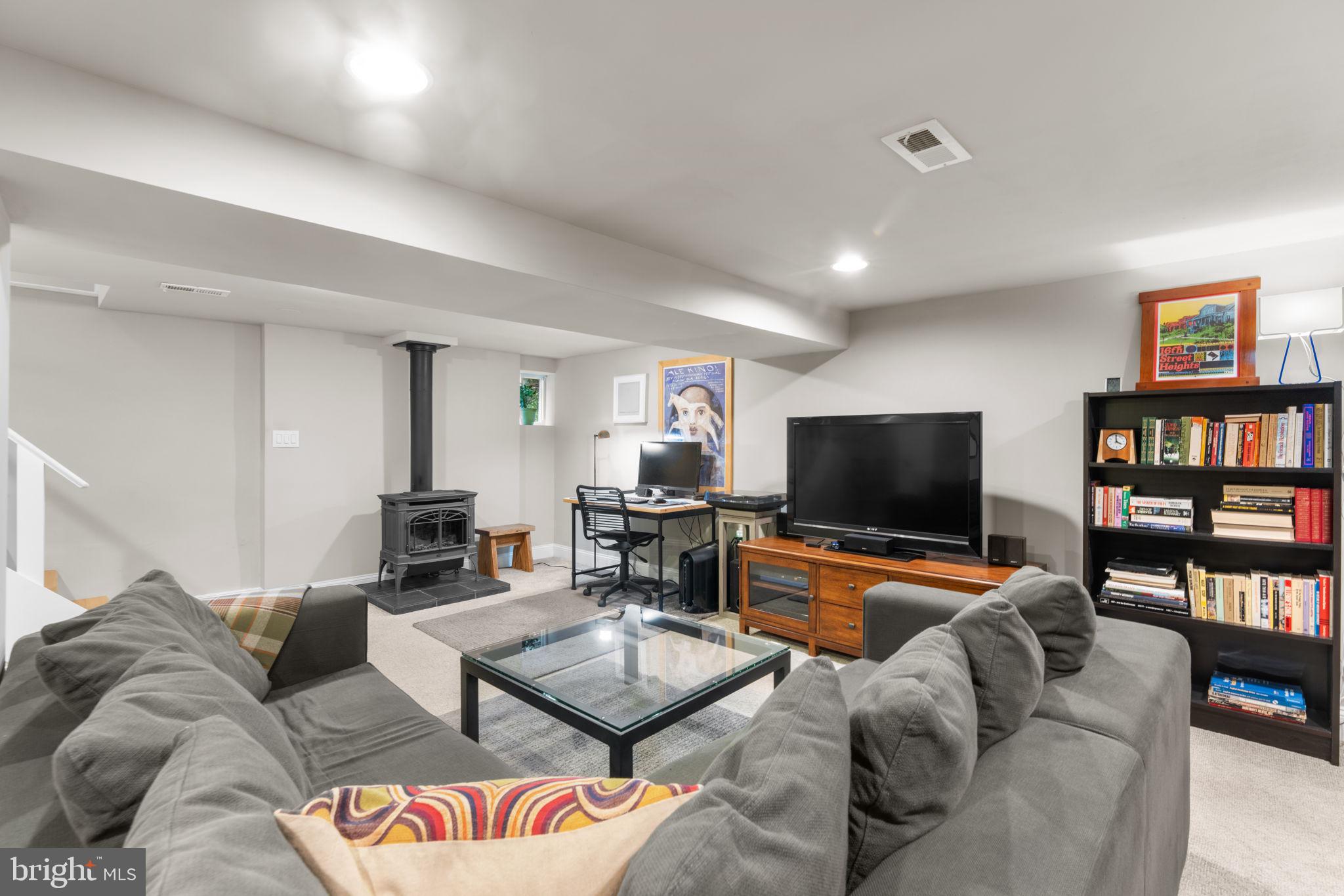 16TH STREET HEIGHTS - Residential