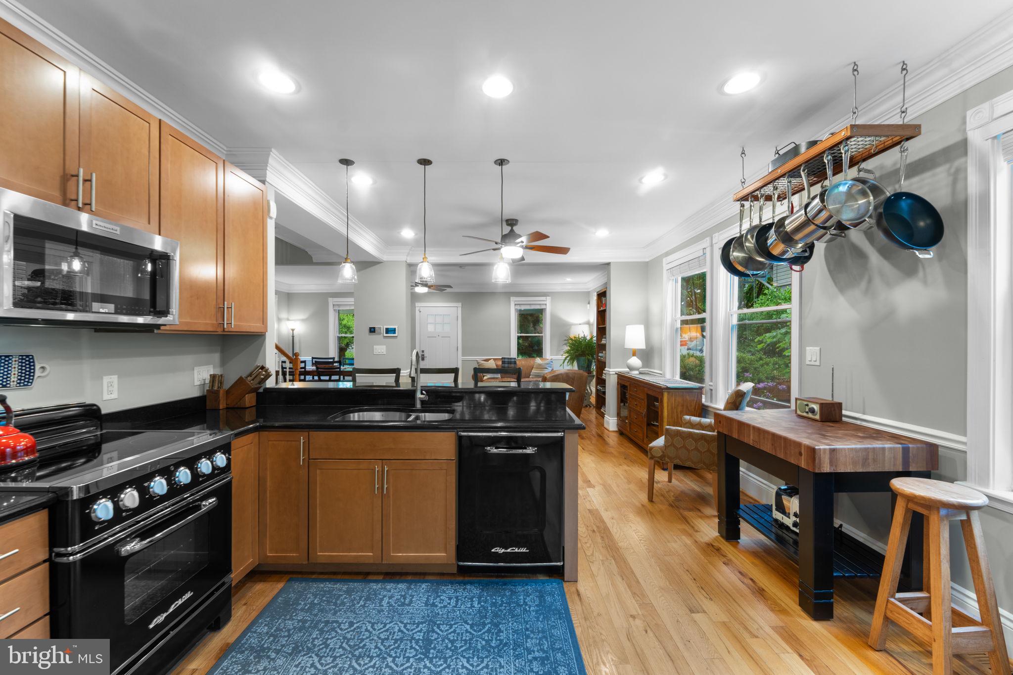 16TH STREET HEIGHTS - Residential