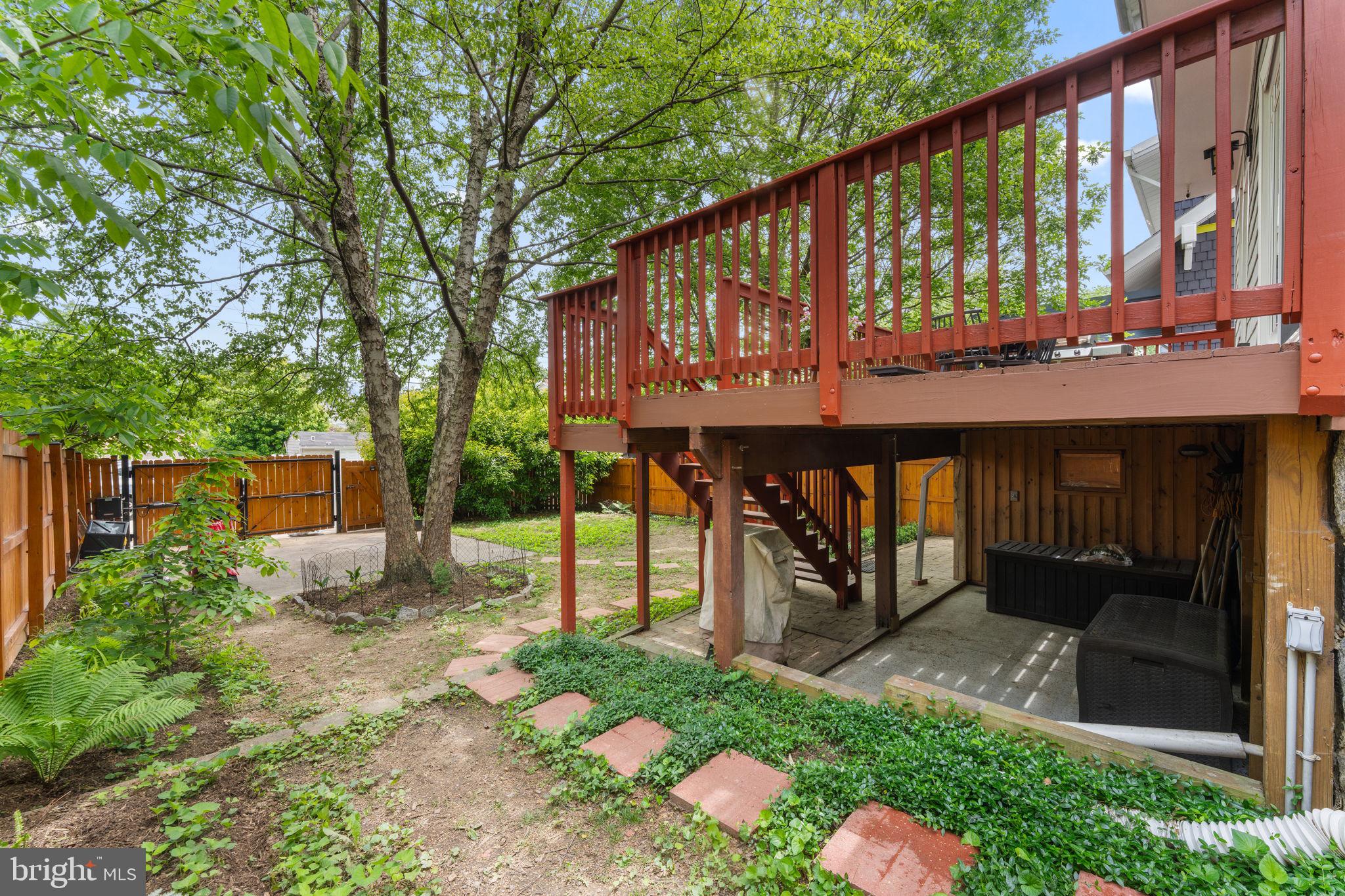 16TH STREET HEIGHTS - Residential