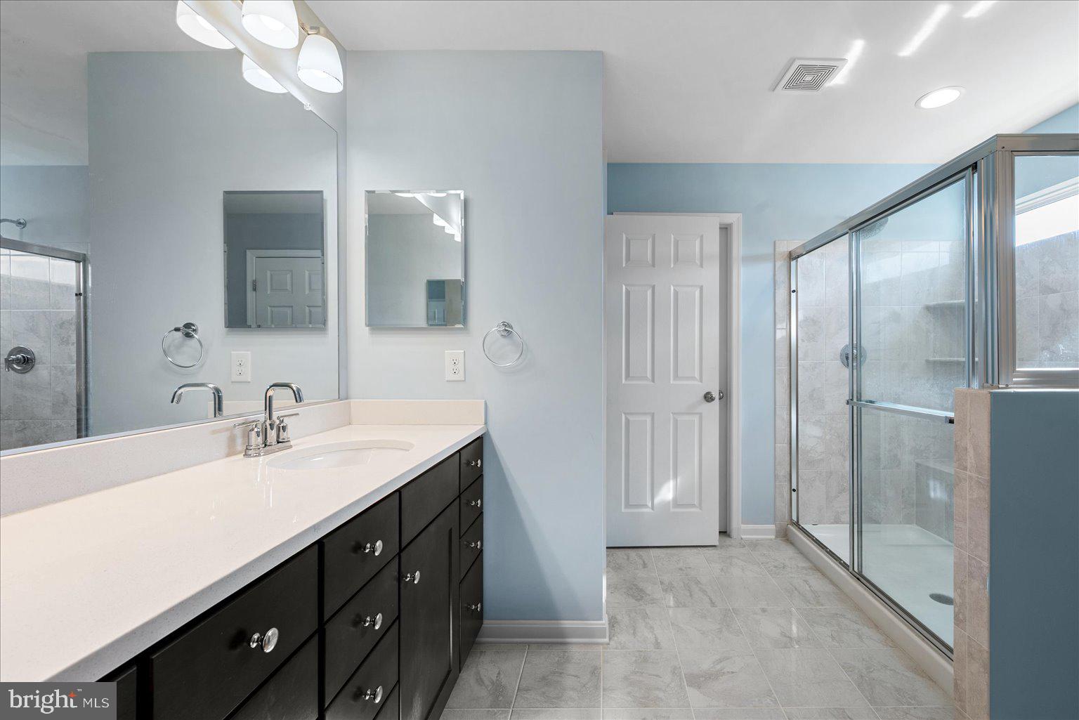 LEELAND - Residential