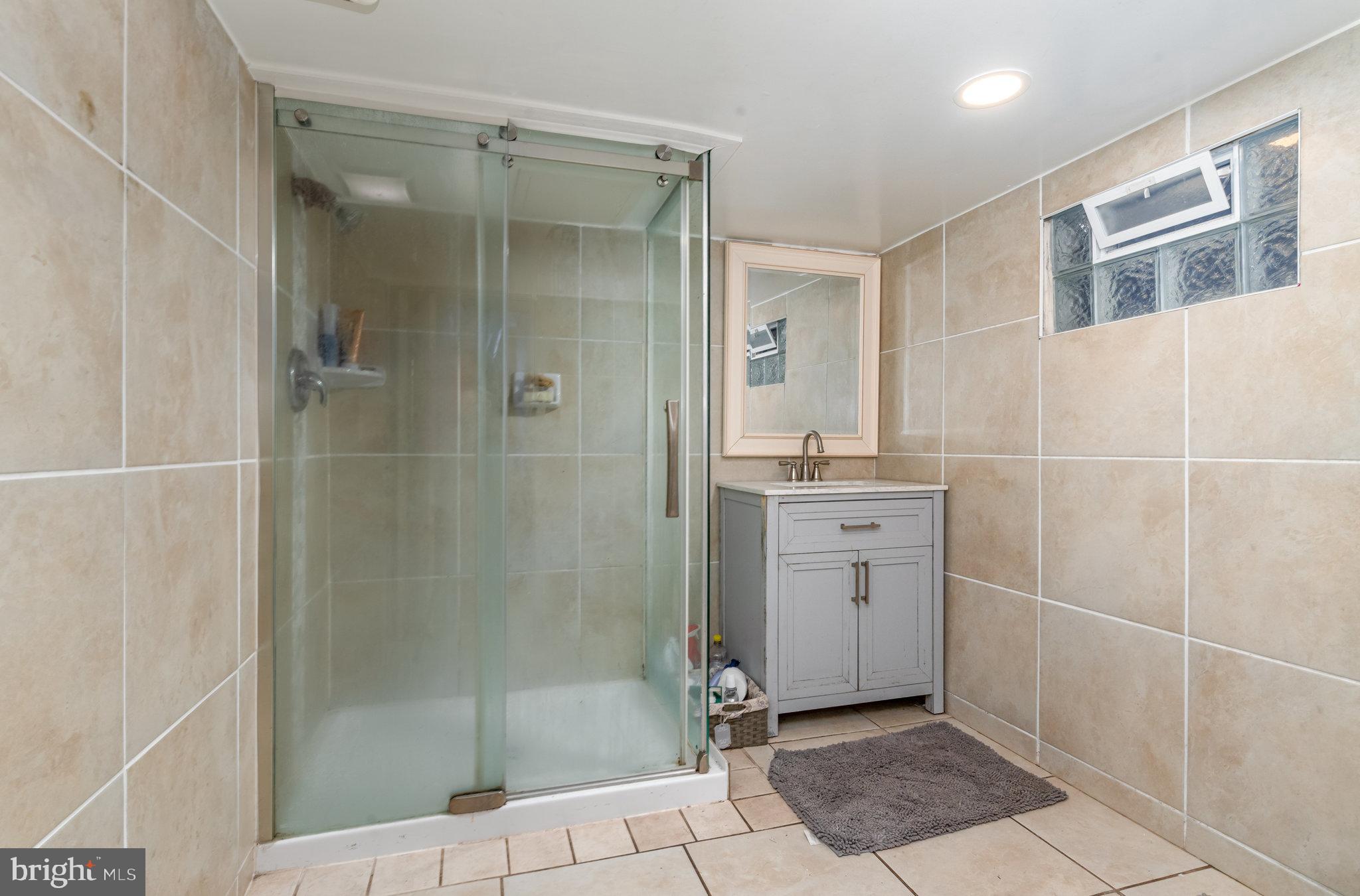 HARRISBURG CITY - Residential