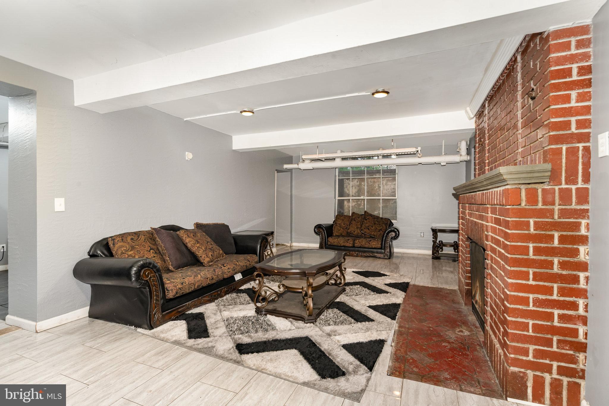 HARRISBURG CITY - Residential