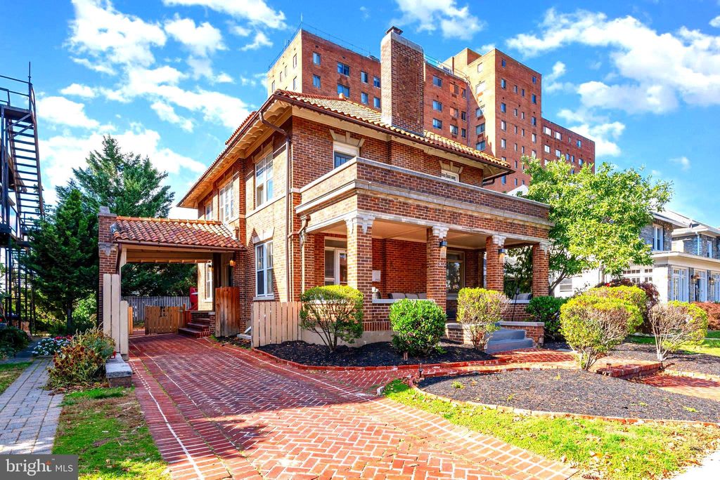 Photo of 2304 N 2nd Street, HARRISBURG, PA 17110 (MLS # PADA2050418)