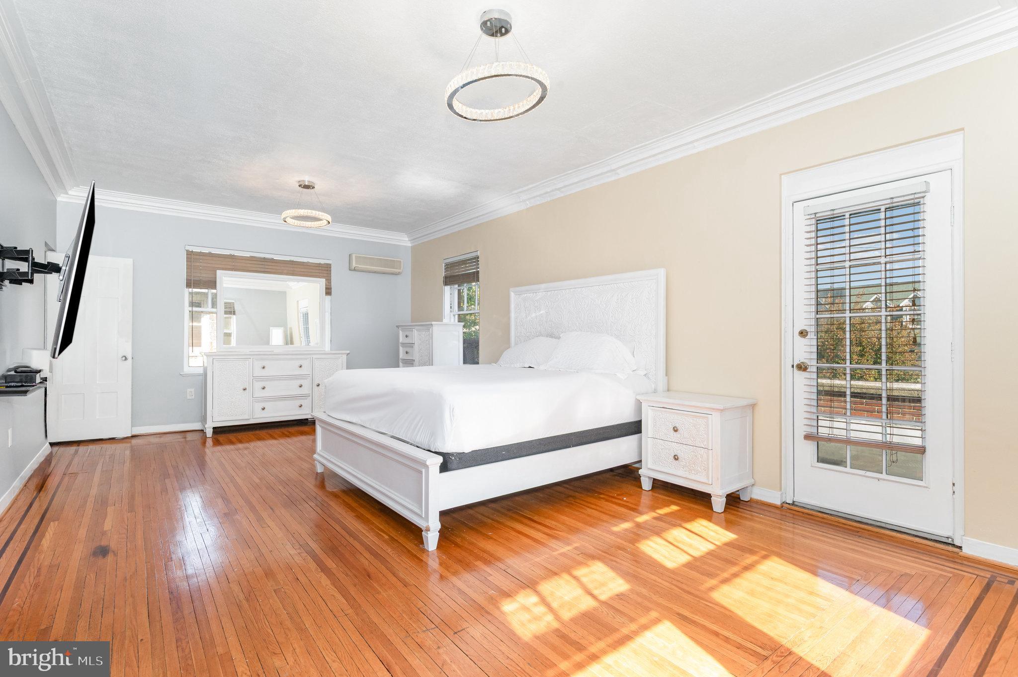 HARRISBURG CITY - Residential