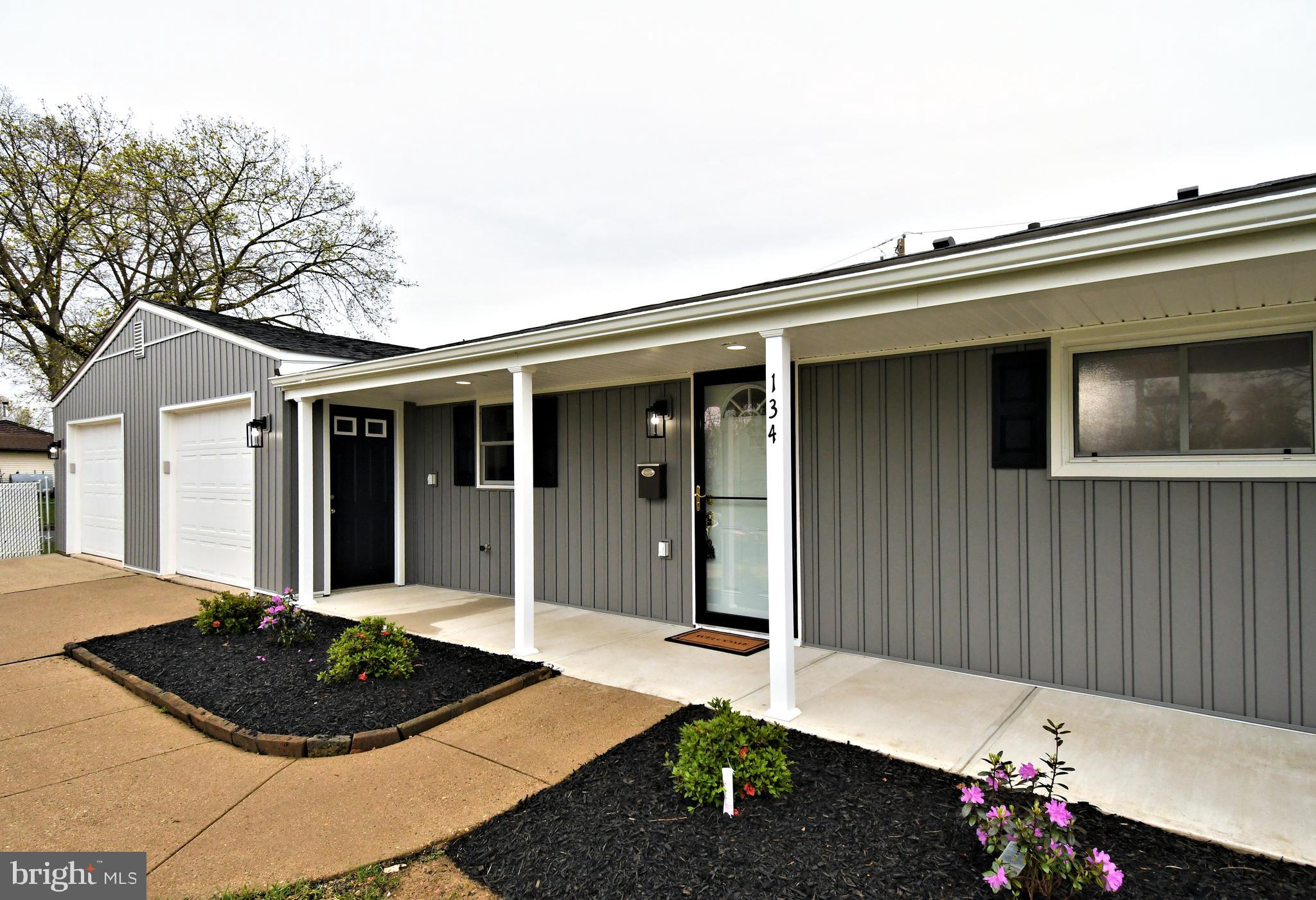 INDIAN CREEK - Residential