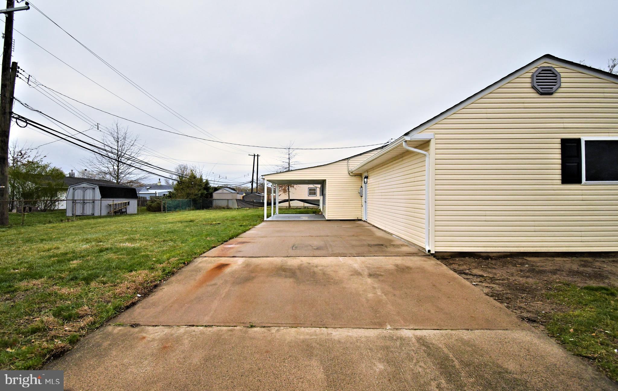 INDIAN CREEK - Residential