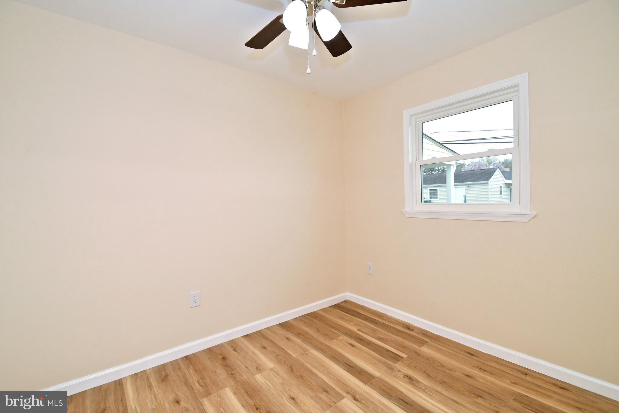 INDIAN CREEK - Residential