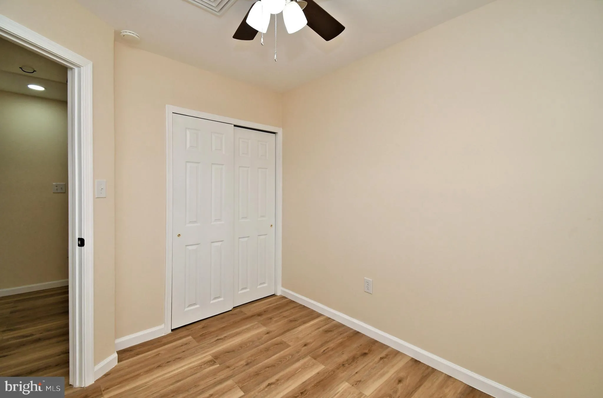 Levittown, Pennsylvania 19057, United States, 3 Bedrooms Bedrooms, ,2 BathroomsBathrooms,Residential,Pending,103541