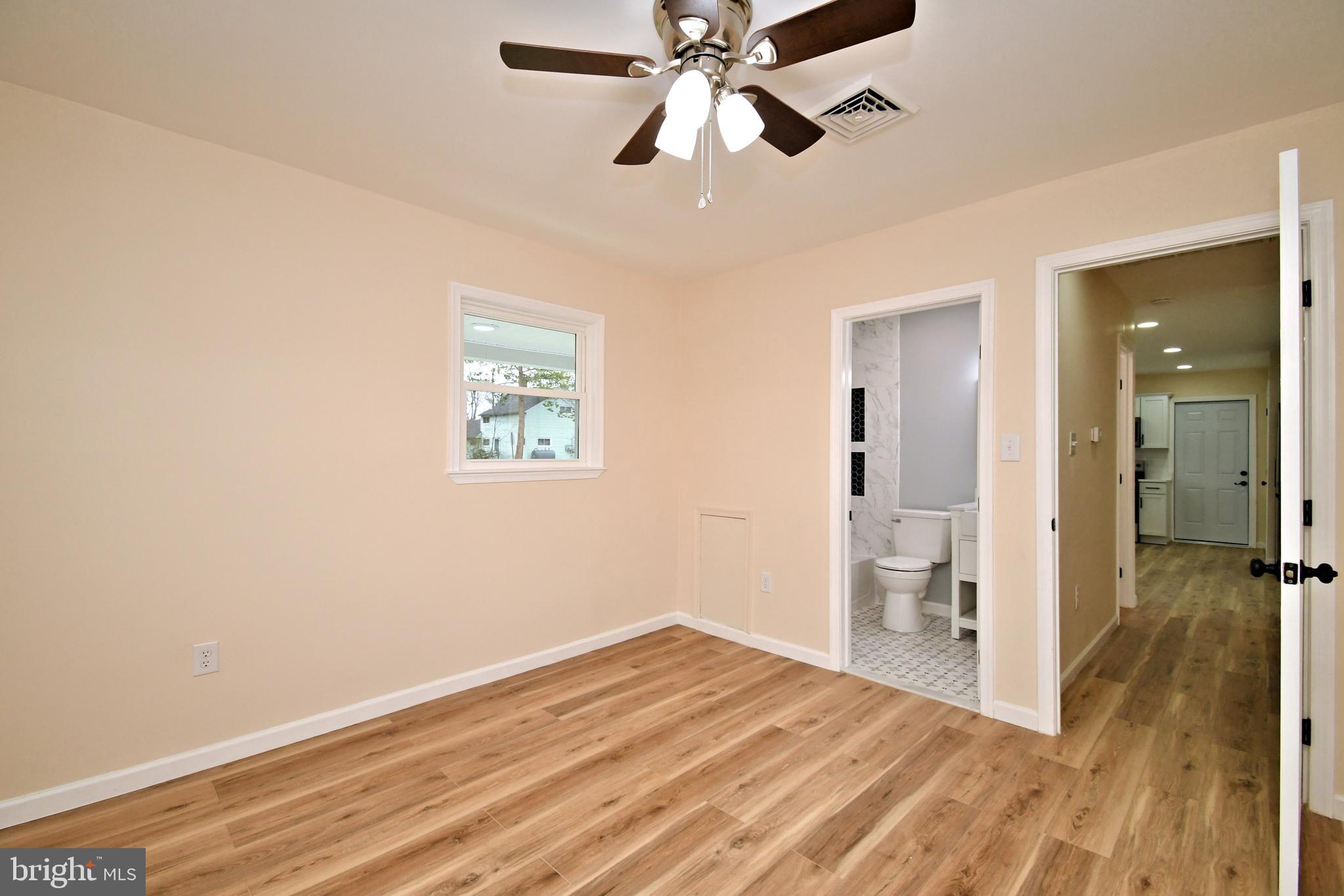 INDIAN CREEK - Residential