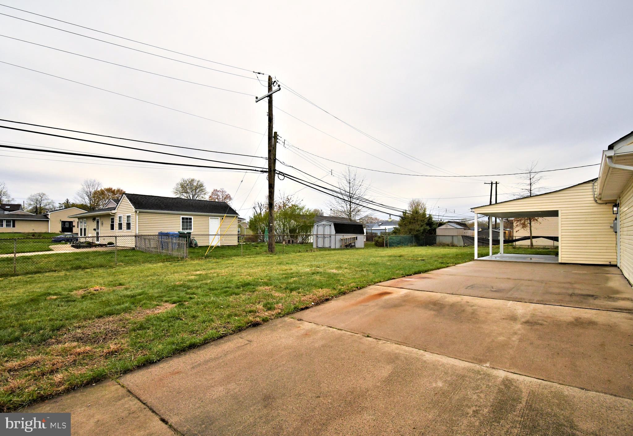 INDIAN CREEK - Residential