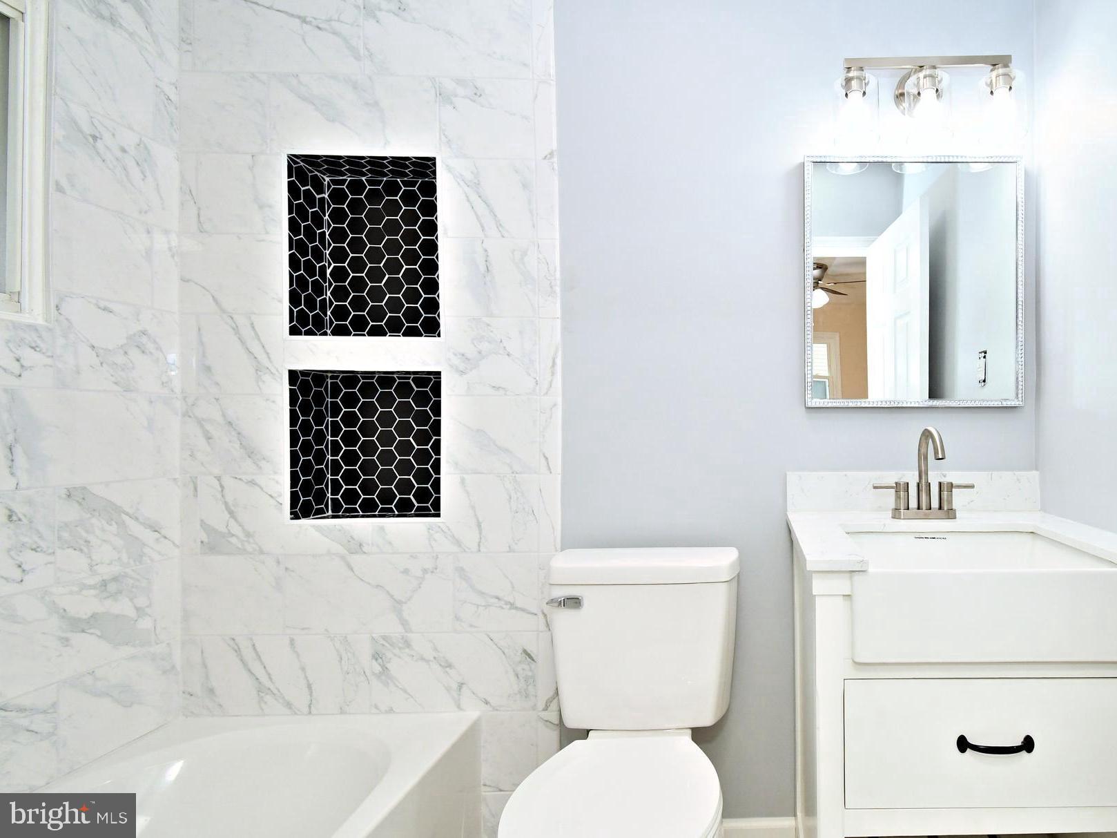 INDIAN CREEK - Residential