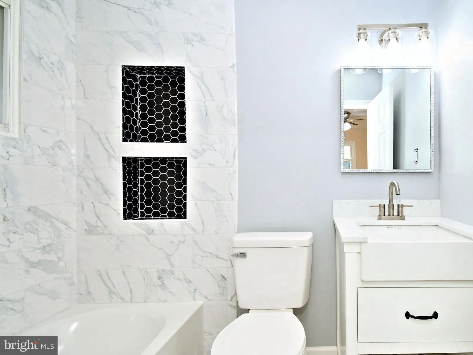 Levittown, Pennsylvania 19057, United States, 3 Bedrooms Bedrooms, ,2 BathroomsBathrooms,Residential,Pending,103541