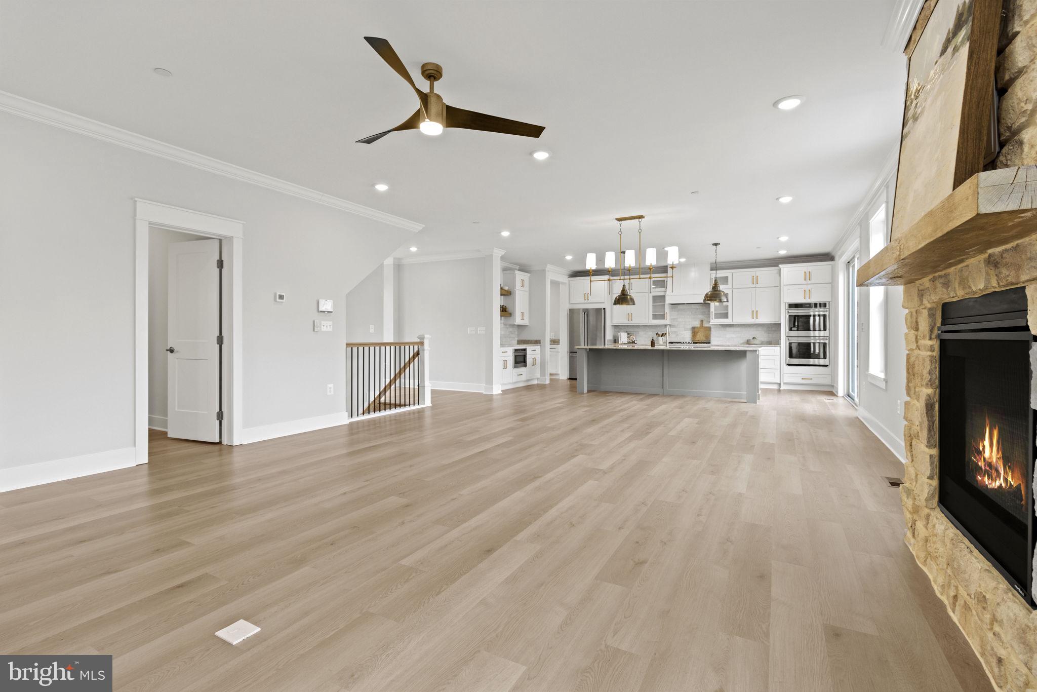 MILL CREEK LANDING - Residential