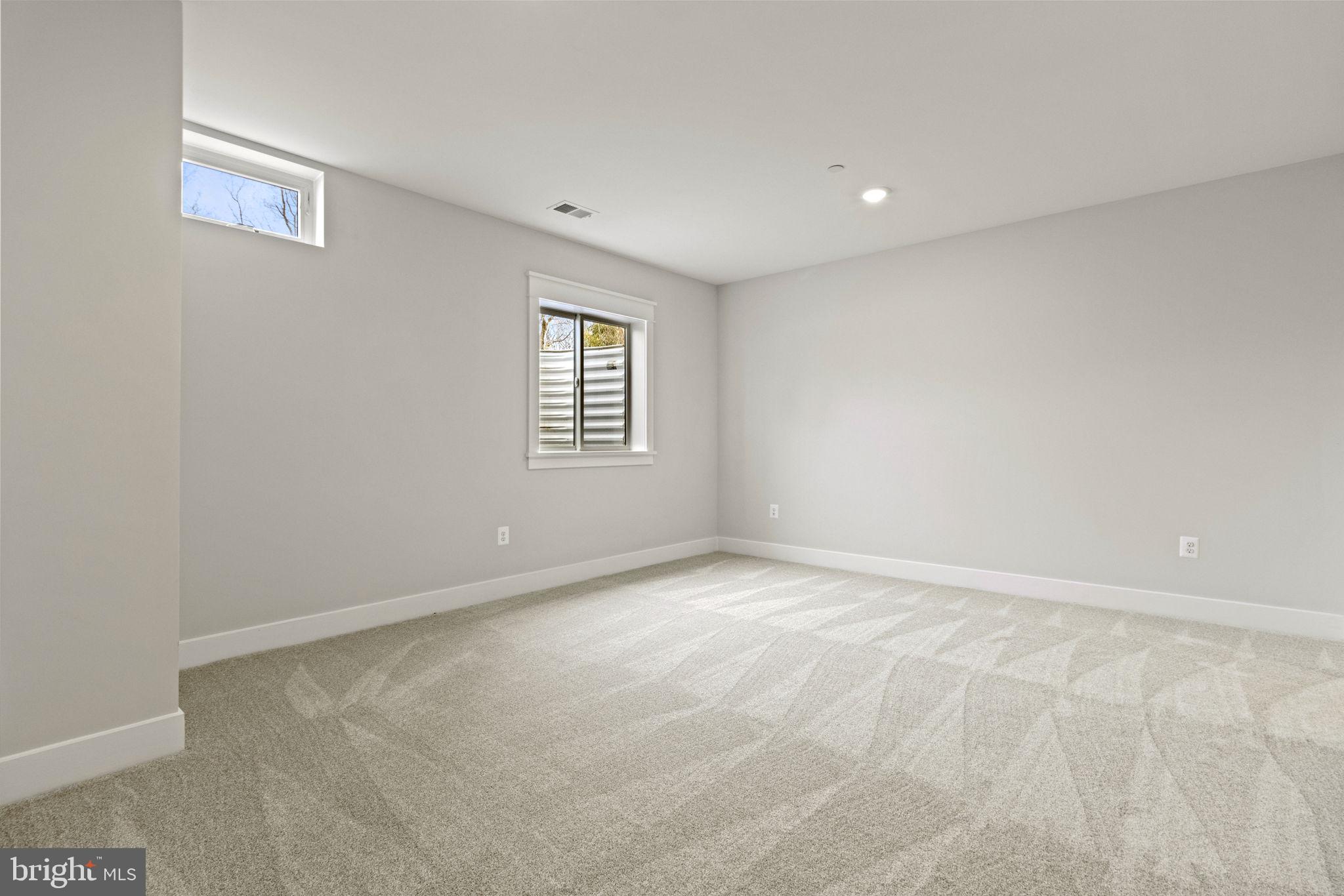 MILL CREEK LANDING - Residential