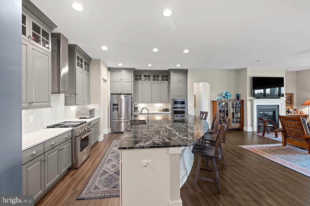374 LIVELY STREAM WAY