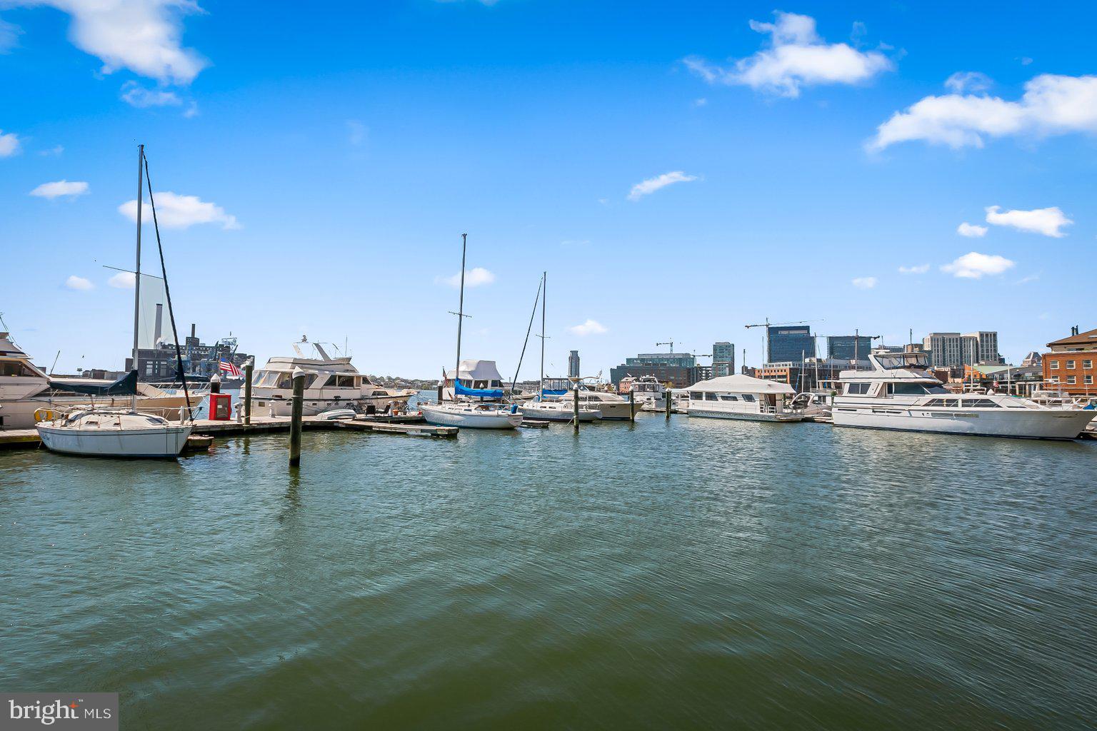 FELLS POINT HISTORIC DISTRICT - Residential