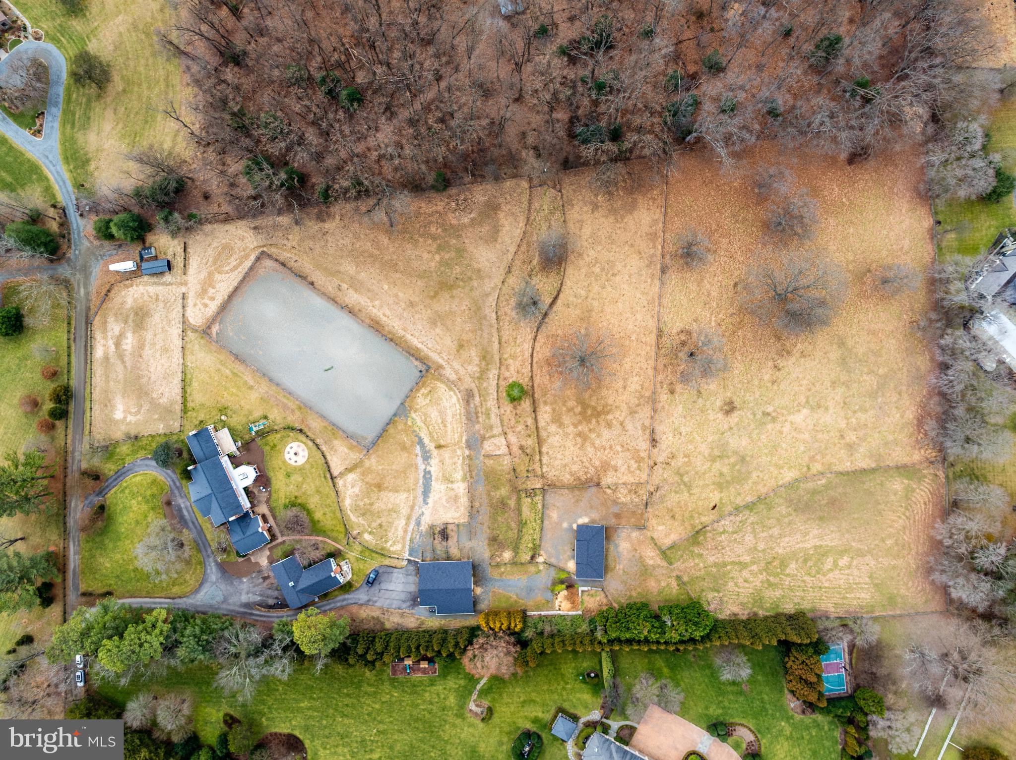 FORESTVILLE - Residential