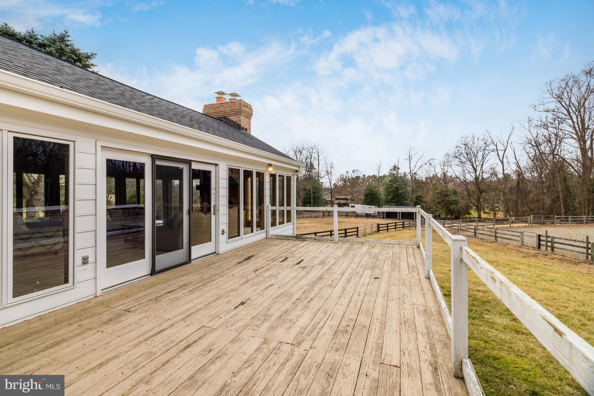 FORESTVILLE - Residential