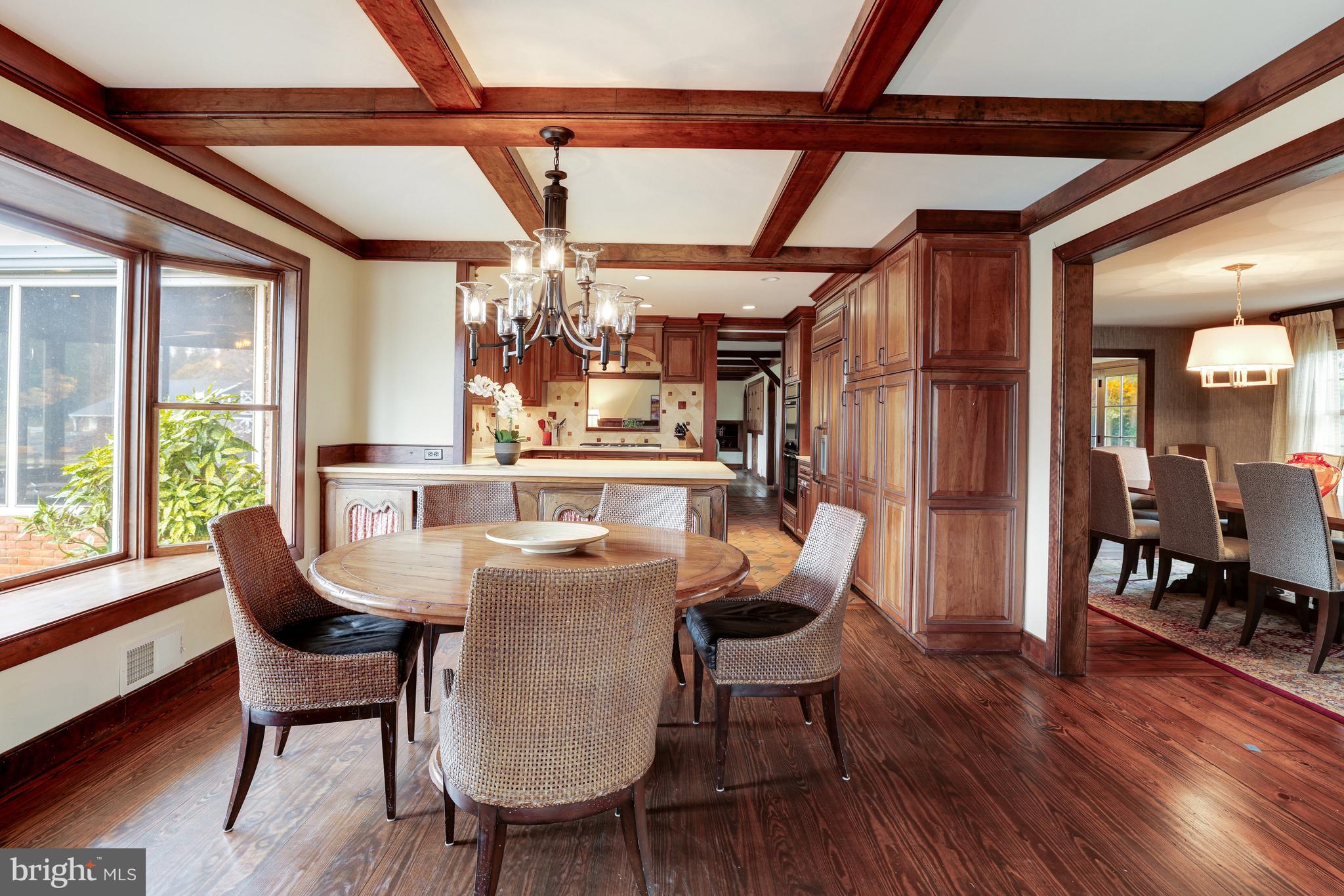 FORESTVILLE - Residential