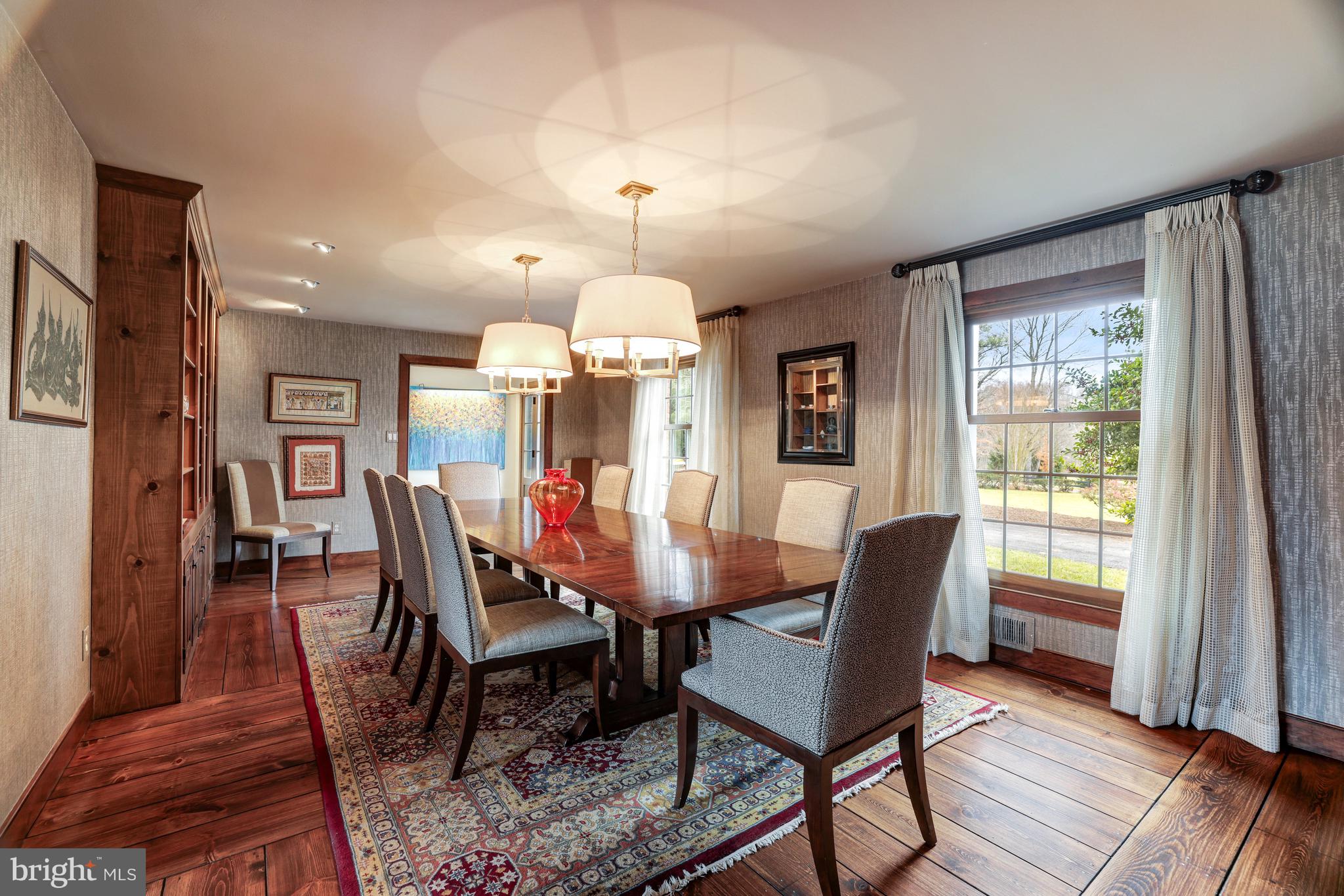 FORESTVILLE - Residential