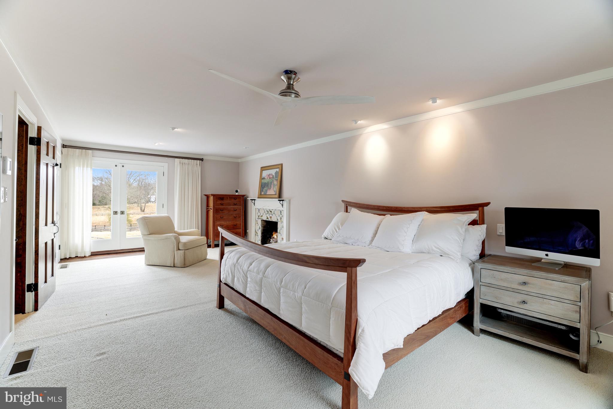 FORESTVILLE - Residential