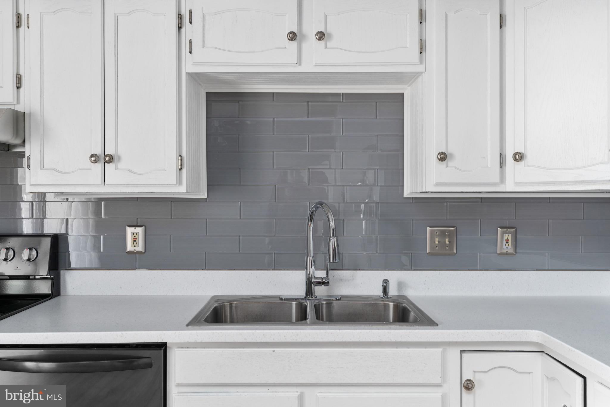 BREEZEWOOD FOREST - Residential