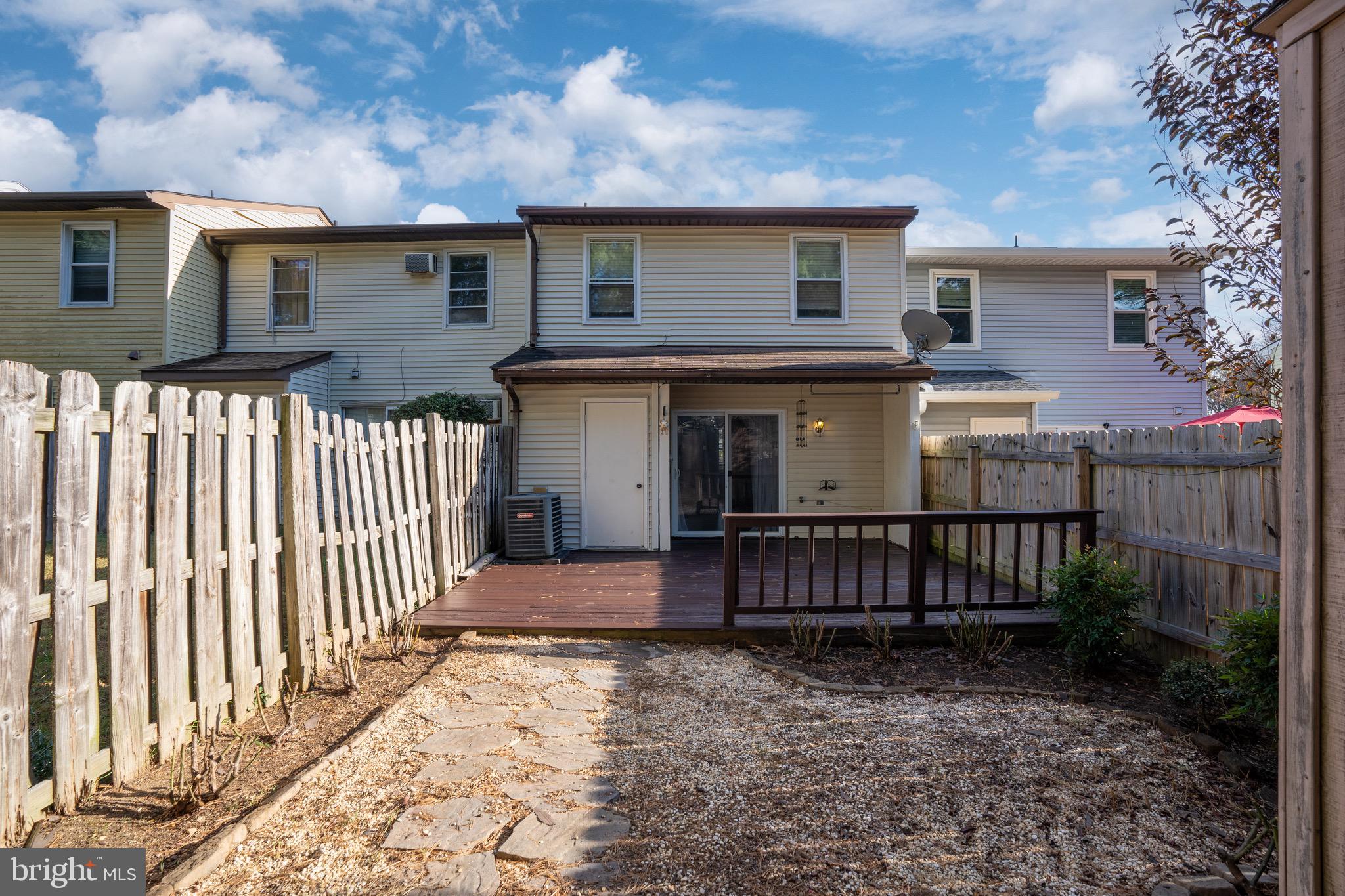 BREEZEWOOD FOREST - Residential